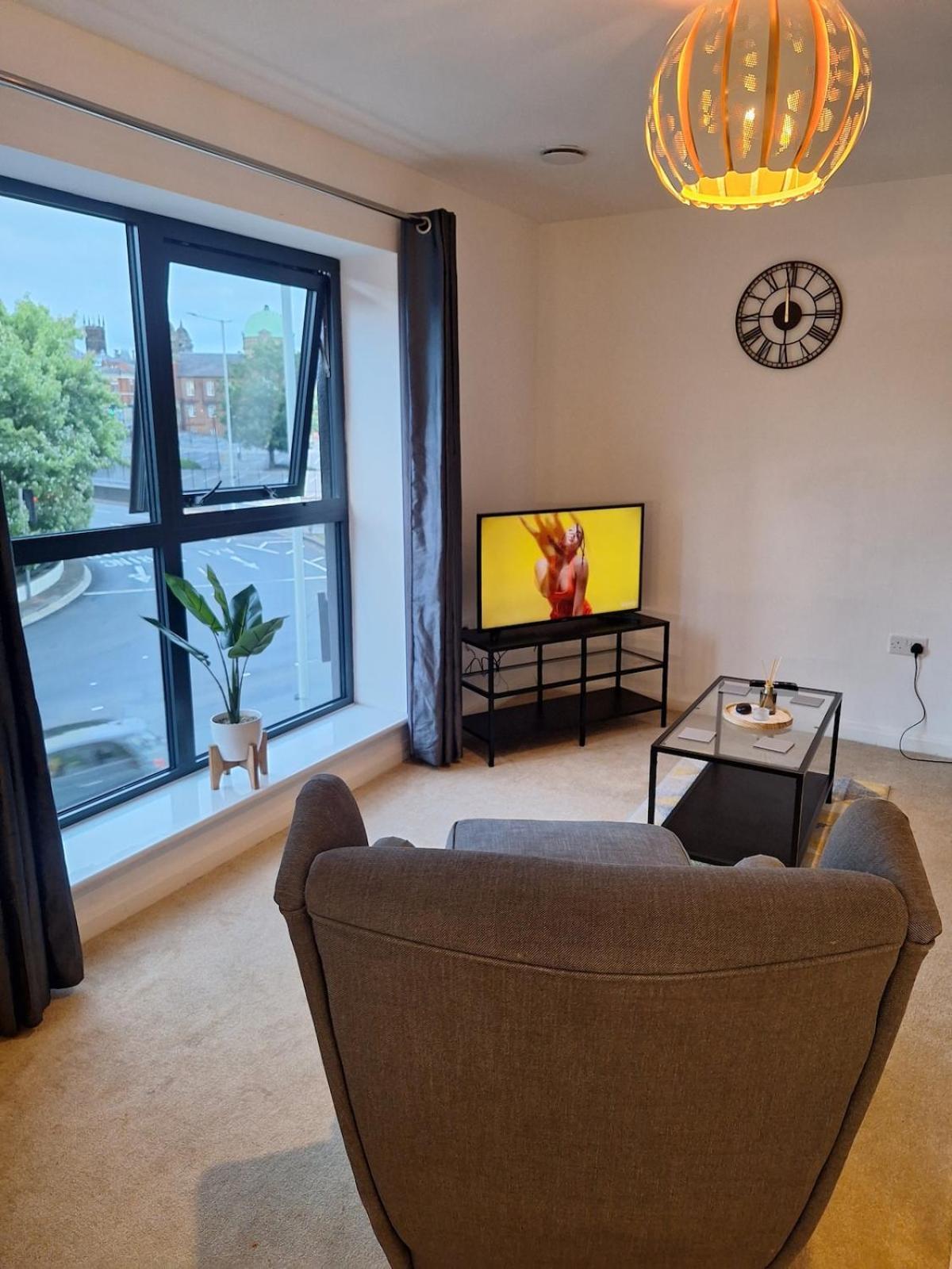 6 Belvedere Residence Вулвергемптон Экстерьер фото
